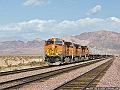 BNSF 4940 at Cadiz, CA with Z-WSPSBD1-14 on 16 April 2007